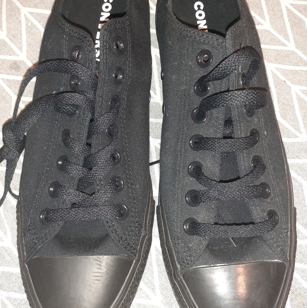 Brand new black converse mens size 9 - Picture 1 of 5